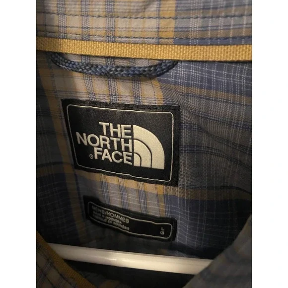 North‎ Face Men's Plaid Short Sleeve Button-Up - Picture 3 of 4